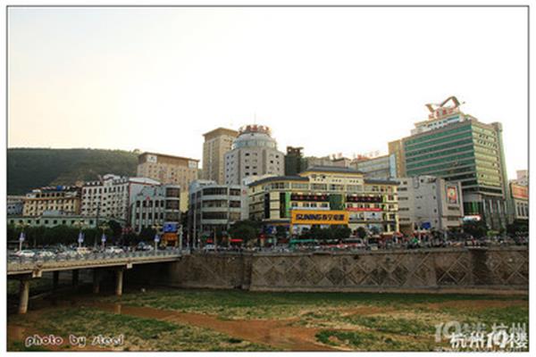 北京延安區(qū)最繁華的地方 又回寶塔山猜一個(gè)數(shù)字?